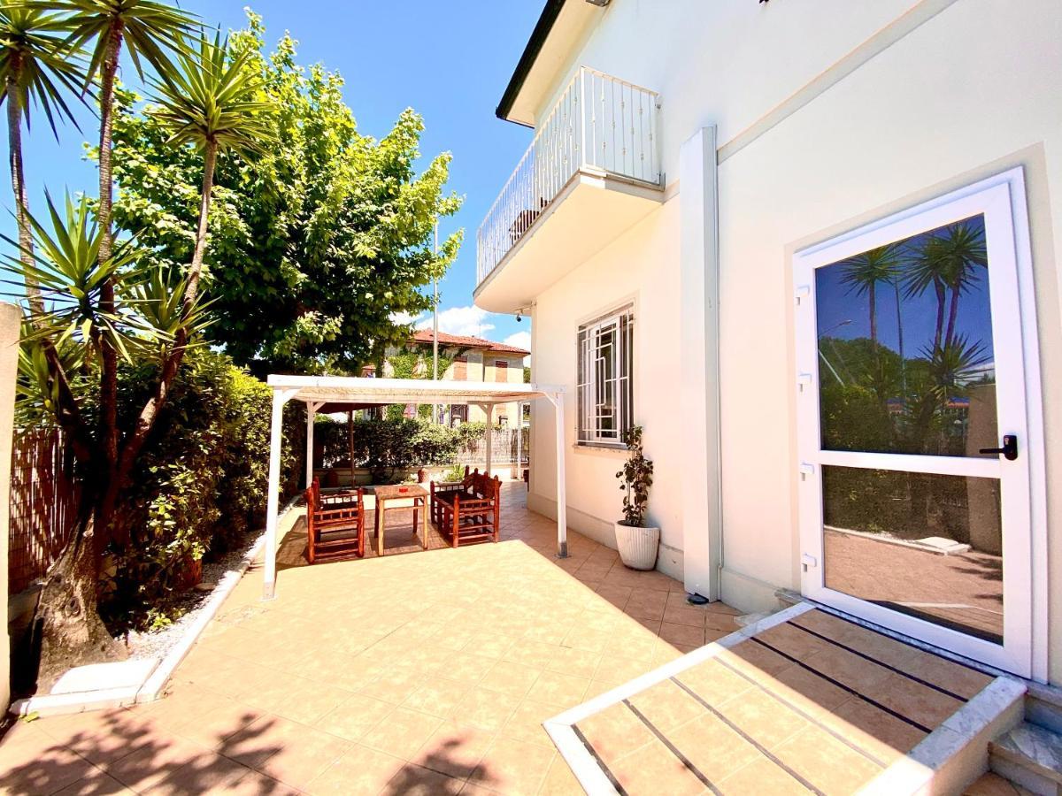 Hotel La Perla Marina di Massa